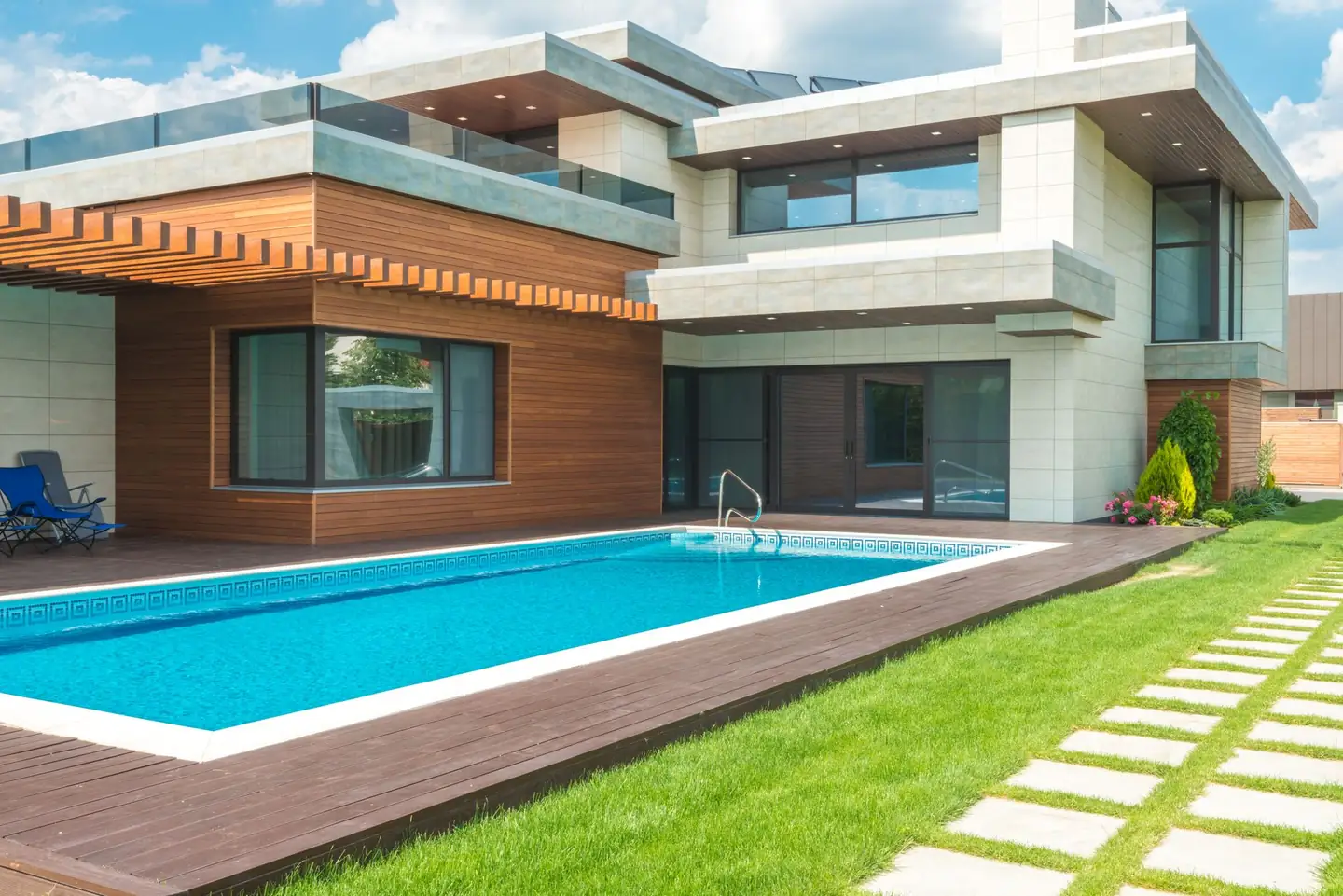 Swimming pool builders across New South Wales